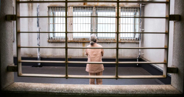 Yalnızlık ve Yoksulluk Çeken Yaşlı Japonlar Hapishaneye Girmek İçin Hırsızlık Yapıyor