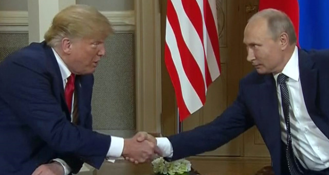 Trump ve Putin Helsinki’de Bir Araya Geldi