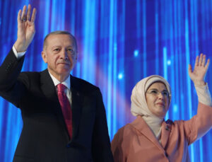 AK Parti’den yeni seçim müziği