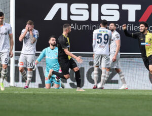 Başakşehir’de puan kayıpları sürdü, İstanbulspor yenilgi serisine son verdi