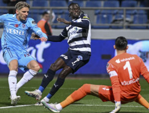 Kasımpaşa, Trabzonspor’u 2 golle geçti