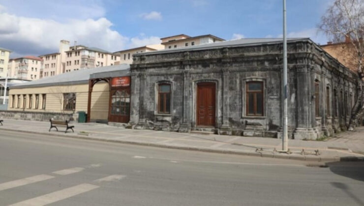 Aynalı Köşk icradan satıldı