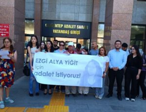 Ezgi Alya Yiğit Davası: ‘Yargı, siyasi atmosfere nazaran karar veriyor’
