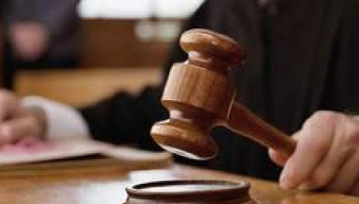 Bayanların manzarasını çeken komisere 6 yıl 3 ay mahpus cezası