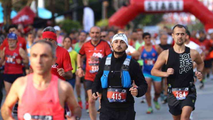 5. Milletlerarası Mersin Maratonu başladı: ‘Herkes koşar Mersin’e’