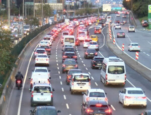 Araç kiralamada en çok akaryakıtlı araçlar tercih edildi