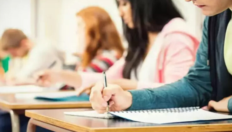 Çift ana kol yapan öğrenci başvurdu, yönetmelikte değişiklik yapıldı