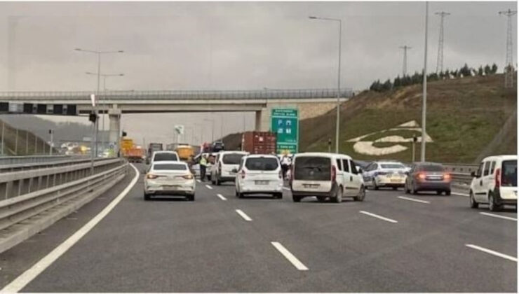 Kuzey Marmara Otoyolu’nda TIR sürücüsü rehin aldı, canlı yayın açtı
