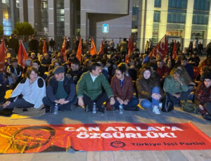 TİP, Can Atalay hakkında karar açıklanana kadar adliye önünde oturma hareketi başlattı