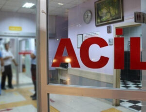 Antalya’da kavşakta kaza: ‘Buraya hemen trafik ışığı yapılmalı’