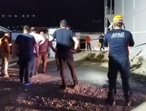 Sakarya Şehir Hastanesi inşaatında emekçilerin kaldığı prefabrik çöktü: 13 yaralı