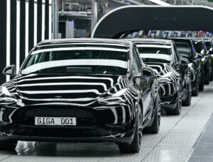 Tesla’ya Autopilot kazası nedeniyle dava açıldı