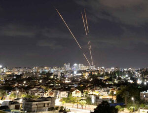 İran: İsrail akında bulunursa tüm altyapıları gaye alınır