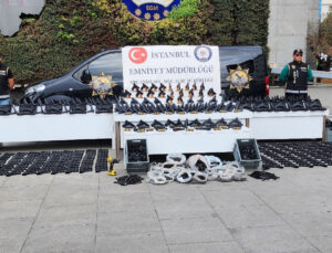 İstanbul’da rezidansta silah operasyonu: 196 tabanca 3 bin mermi ele geçirildi