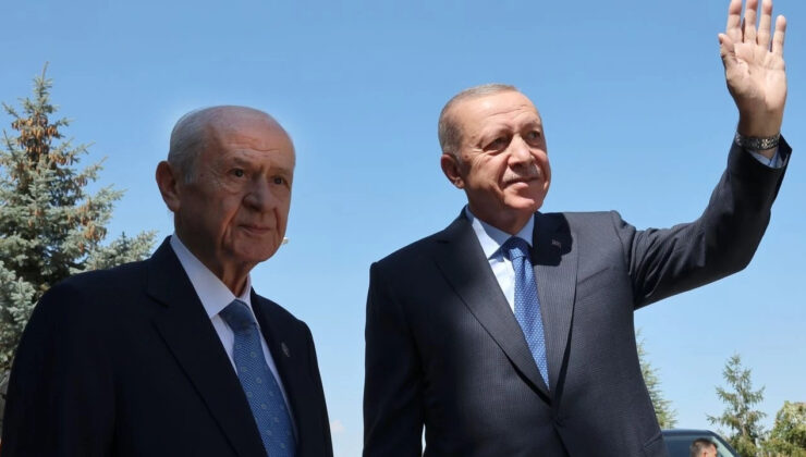 Erdoğan-Bahçeli görüşmesi başladı